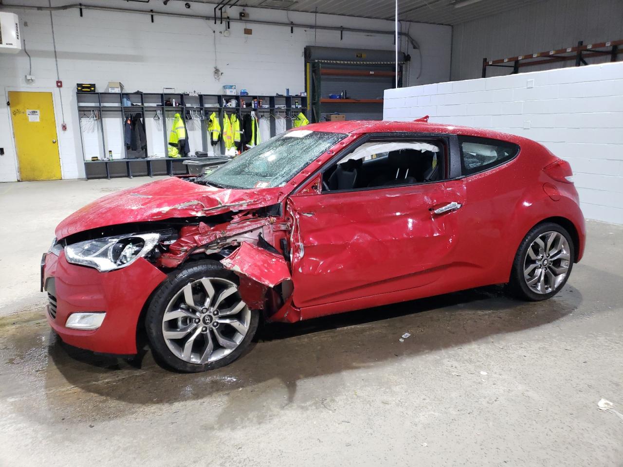 HYUNDAI VELOSTER 2015