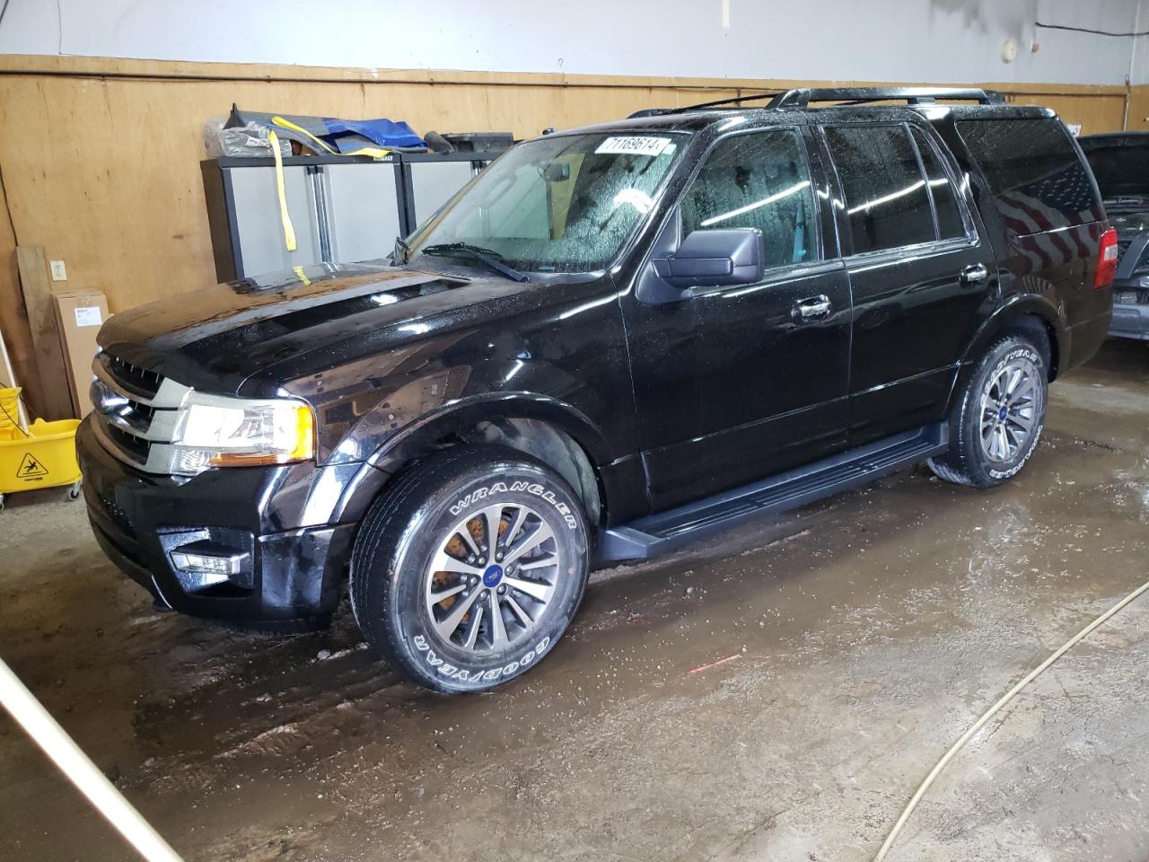 FORD EXPEDITION 2016
