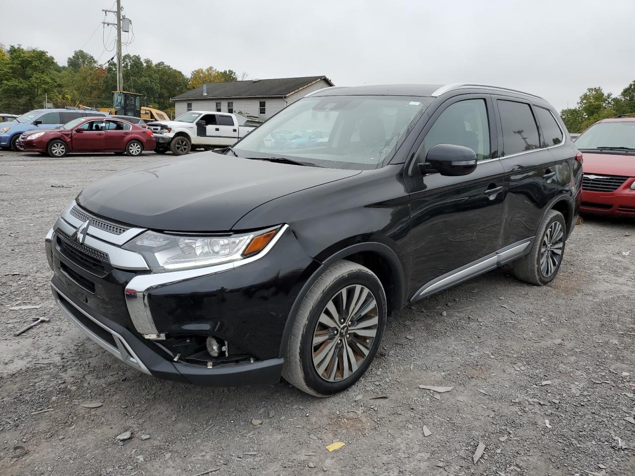 MITSUBISHI Outlander 2020