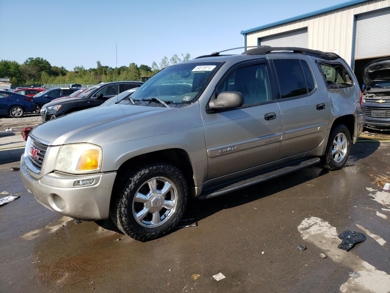 GMC ENVOY XL 2003