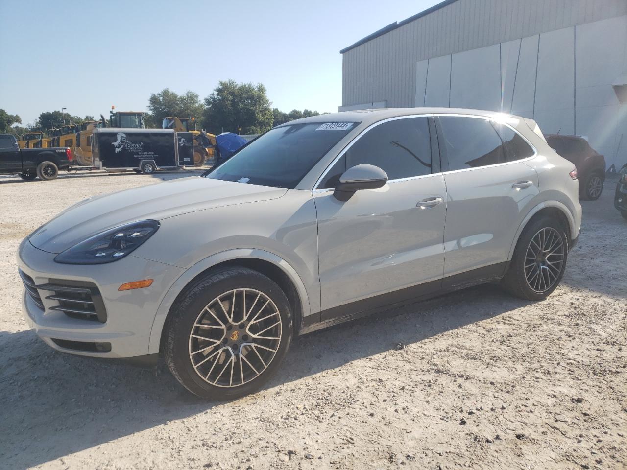 PORSCHE Cayenne 2021