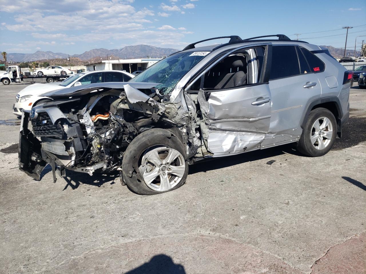 TOYOTA RAV4 XLE 2020