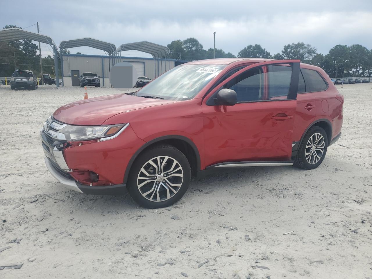 MITSUBISHI OUTLANDER 2016
