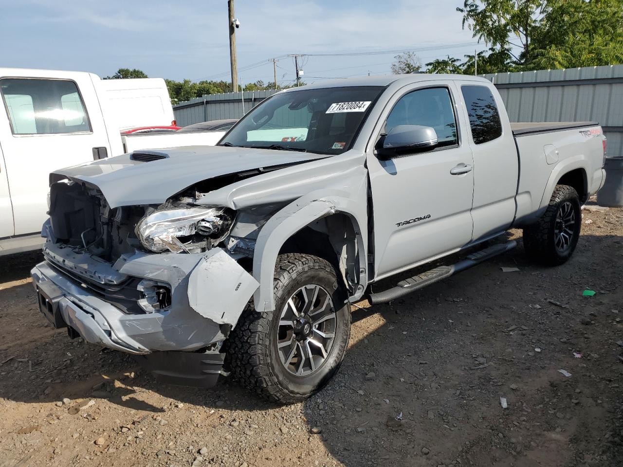 TOYOTA TACOMA 2021