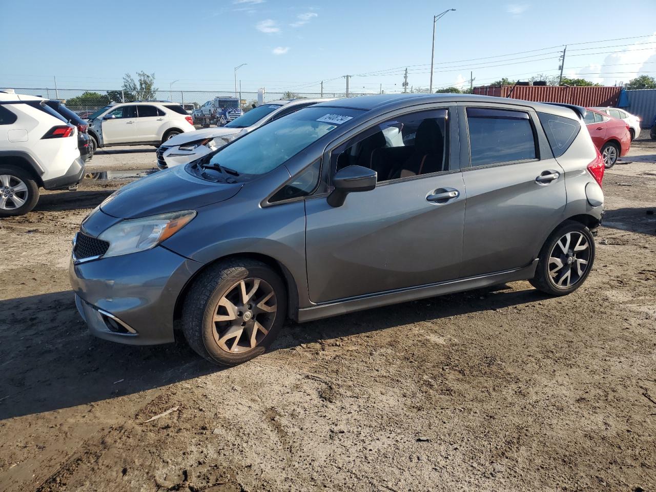 NISSAN Versa Note 2016