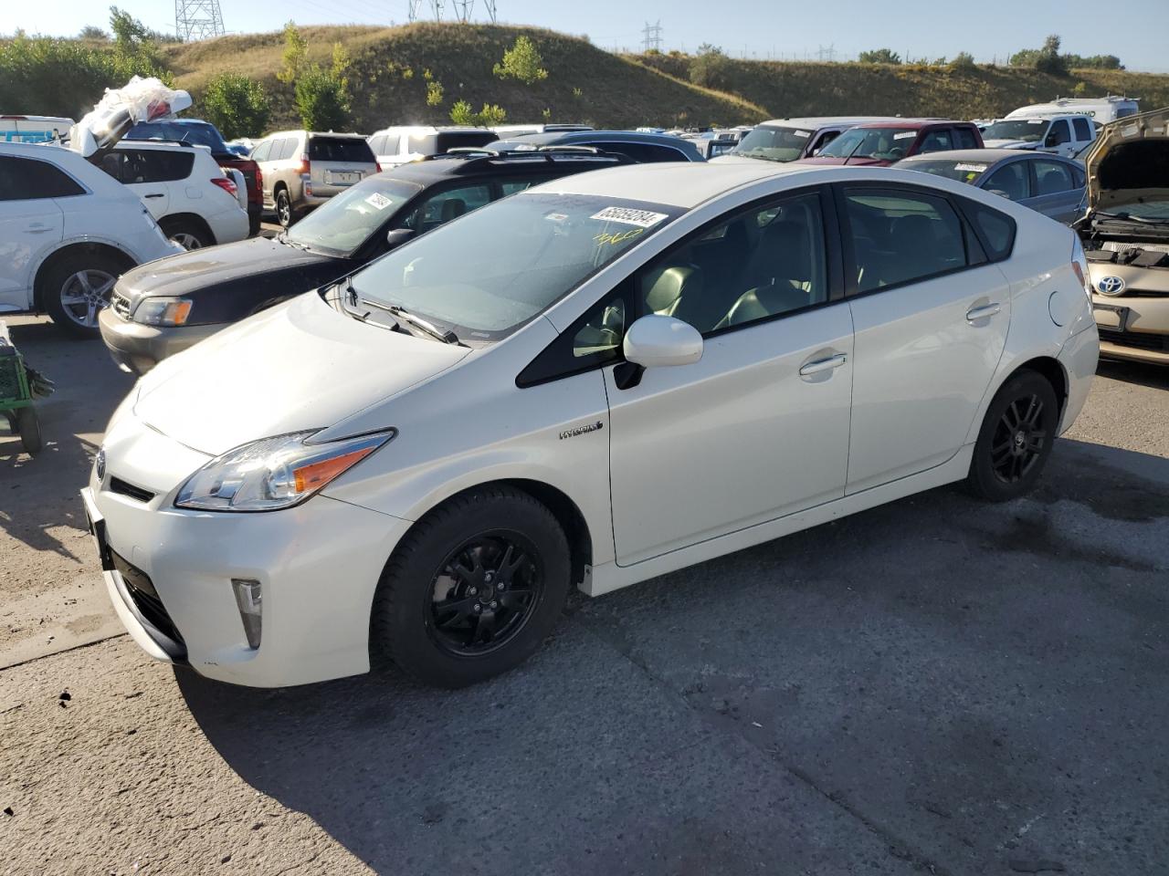 TOYOTA PRIUS 2015