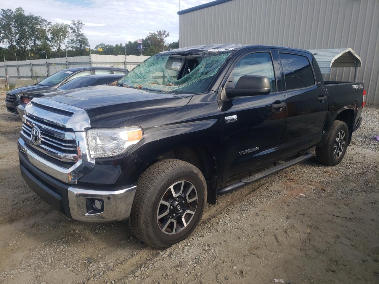 TOYOTA TUNDRA CRE 2017