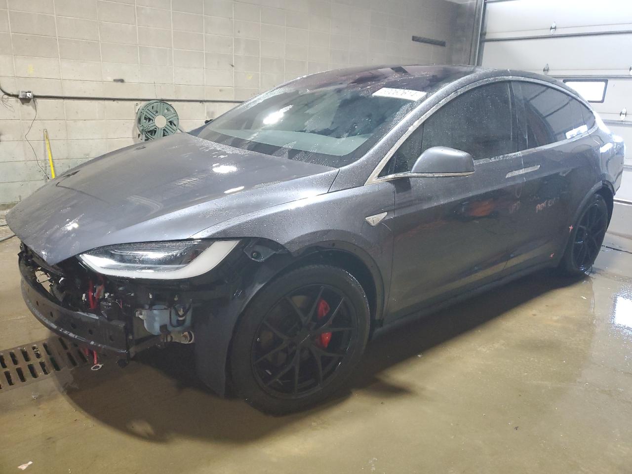 TESLA Model X 2016