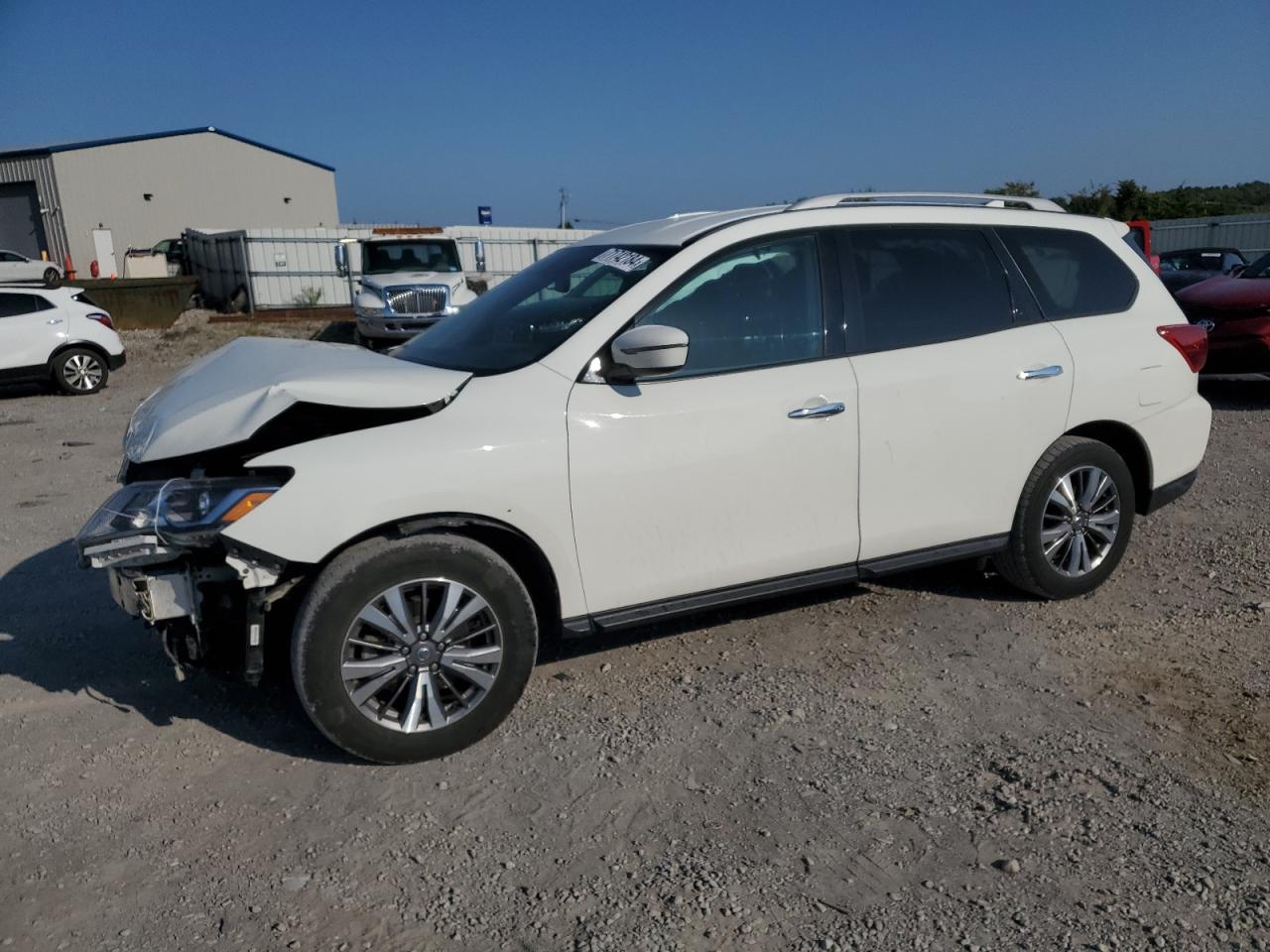 NISSAN PATHFINDER 2020
