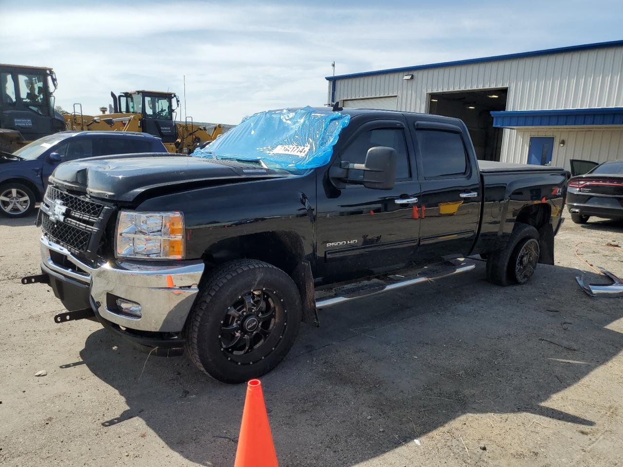 CHEVROLET SILVERADO 2011
