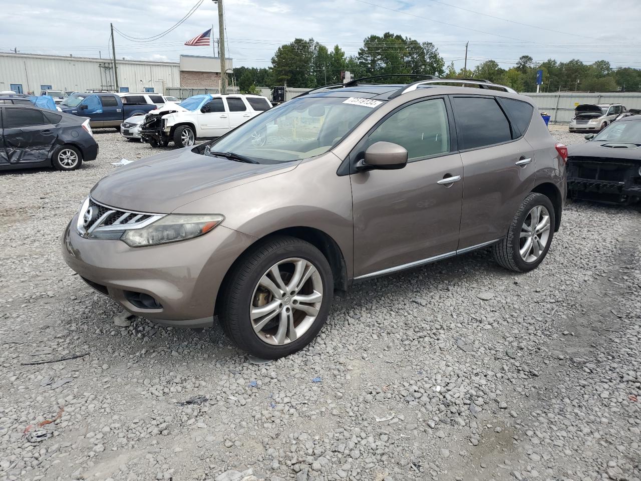 NISSAN MURANO S 2011