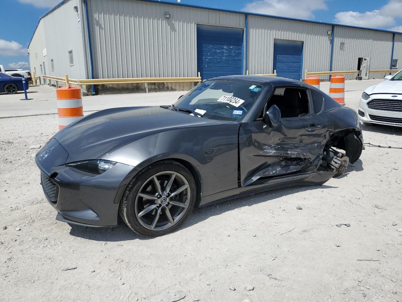 MAZDA MX-5 MIATA 2017