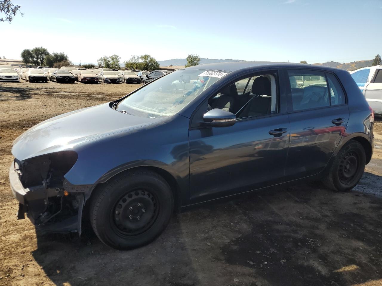 VOLKSWAGEN GOLF 2012