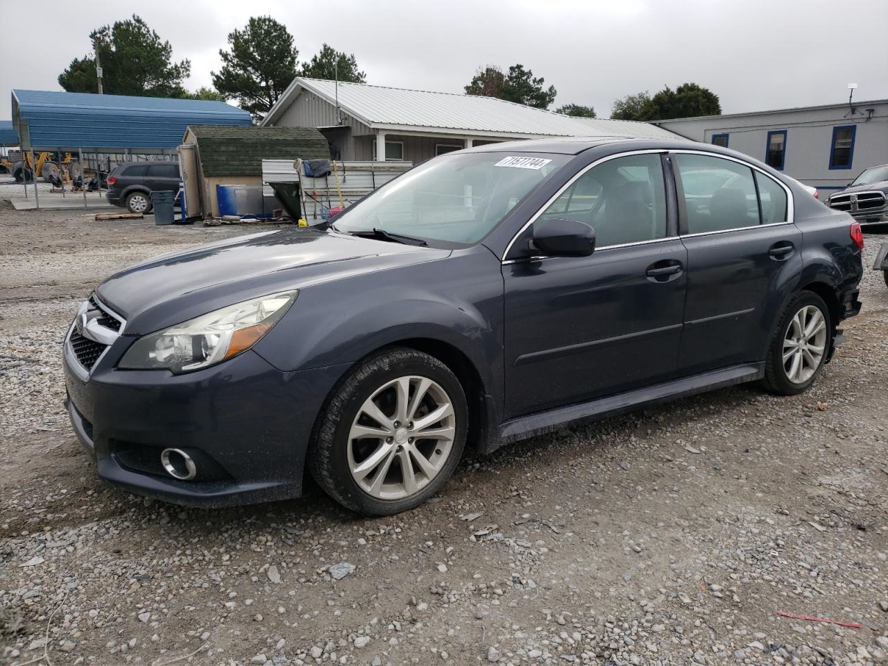 SUBARU LEGACY 2.5 2013