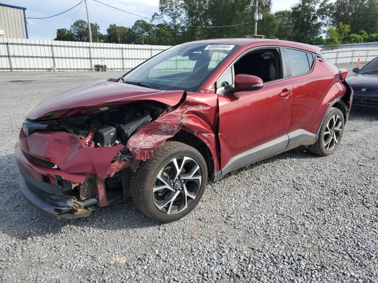 TOYOTA C-HR XLE 2018