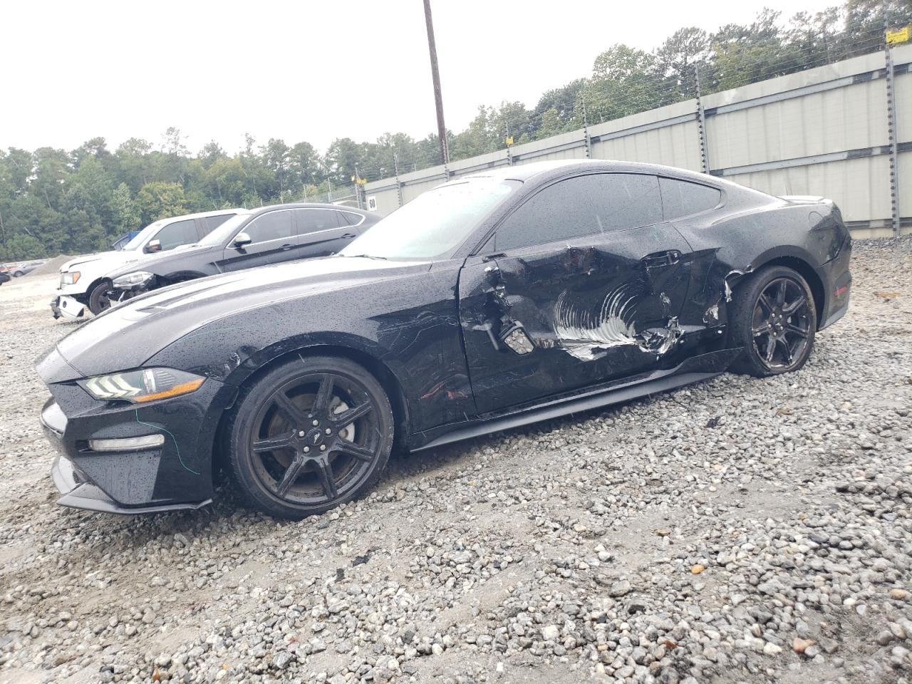 FORD MUSTANG 2019