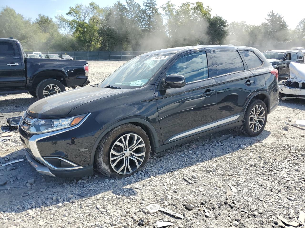 MITSUBISHI OUTLANDER 2017
