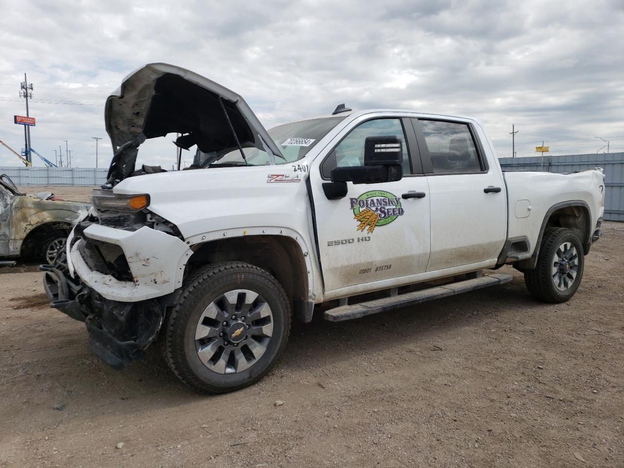 CHEVROLET SILVERADO 2024