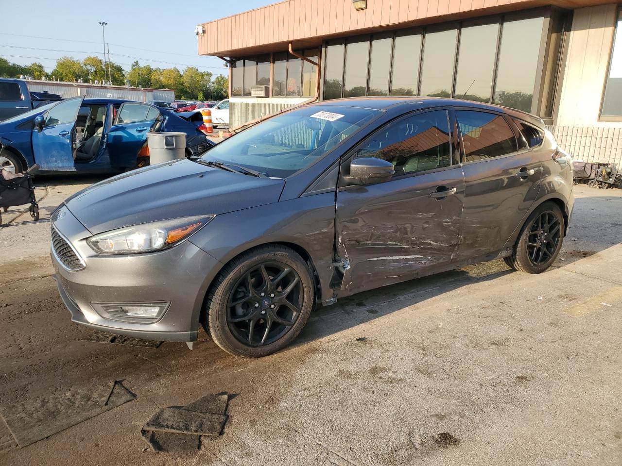 FORD FOCUS SE 2016