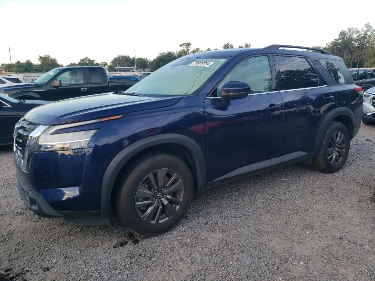 NISSAN PATHFINDER 2022