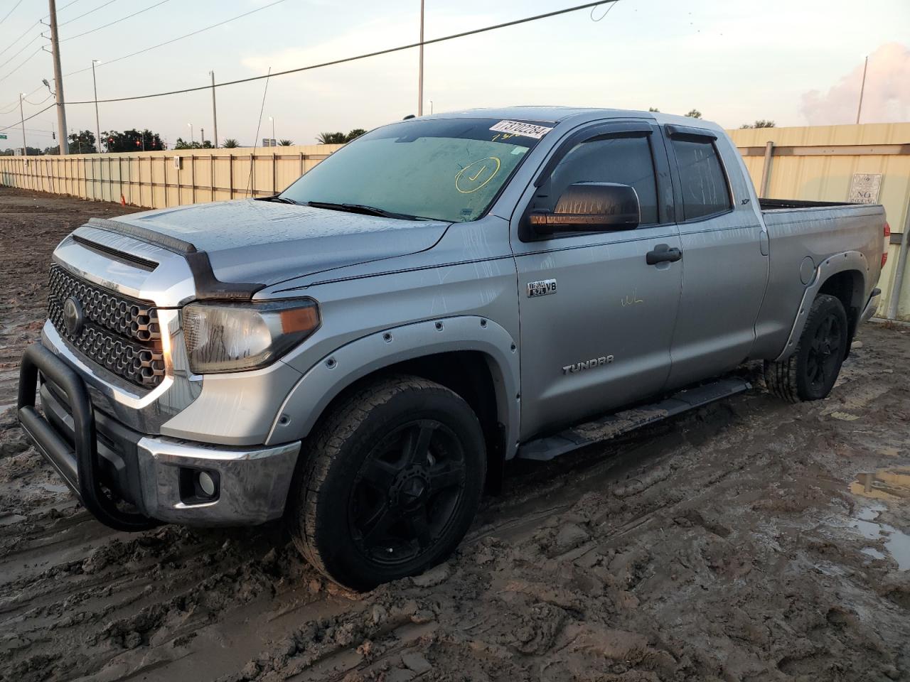 TOYOTA TUNDRA DOU 2018