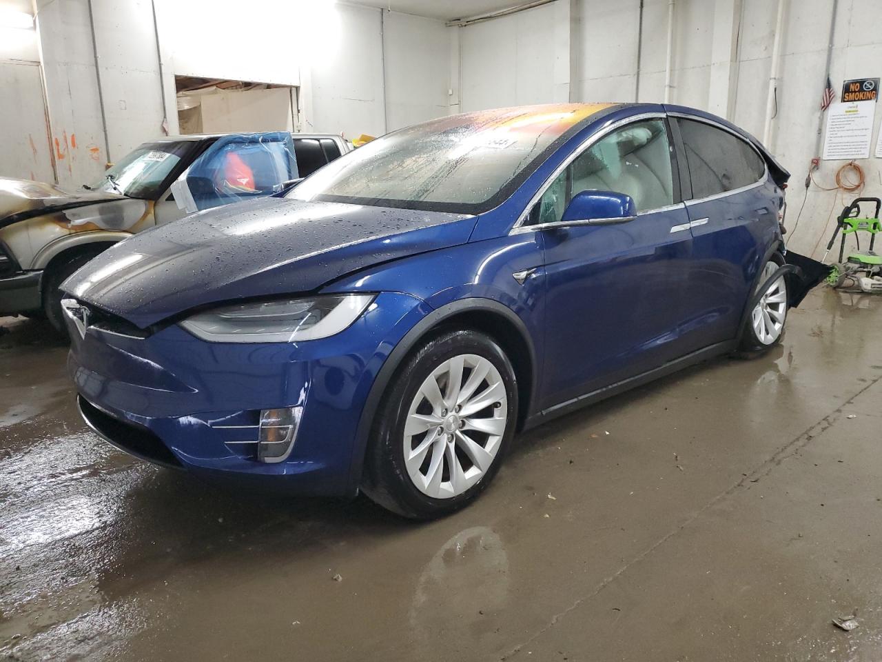 TESLA MODEL X 2020