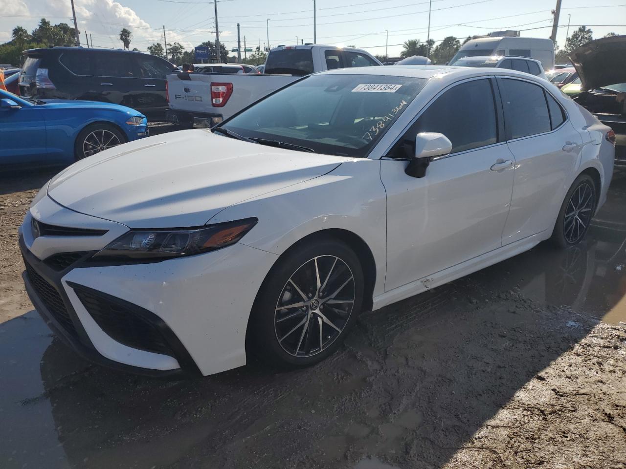 TOYOTA CAMRY SE N 2023