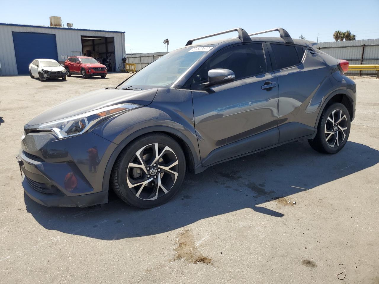 TOYOTA C-HR XLE 2019