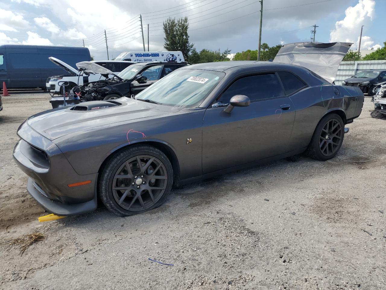 DODGE CHALLENGER 2016