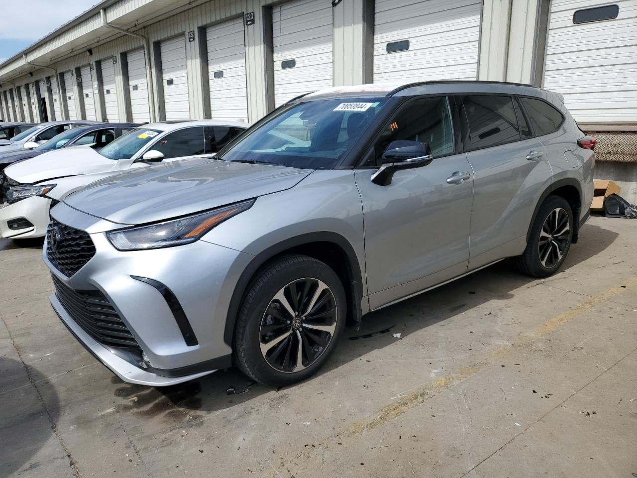 TOYOTA HIGHLANDER 2021