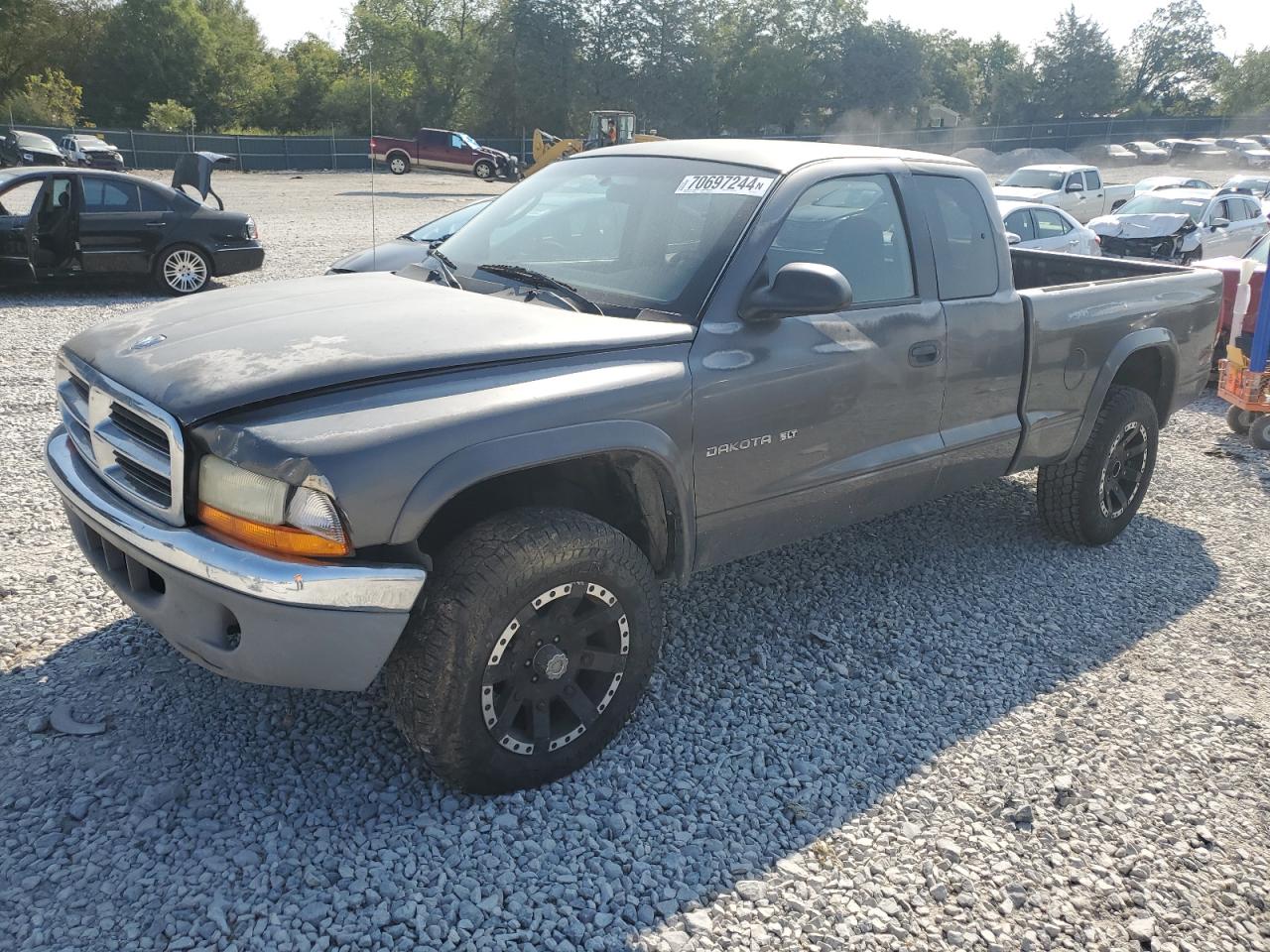DODGE DAKOTA 2001