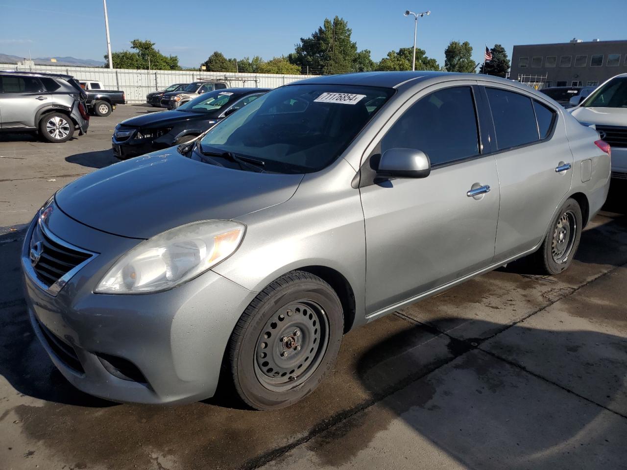 NISSAN VERSA S 2014