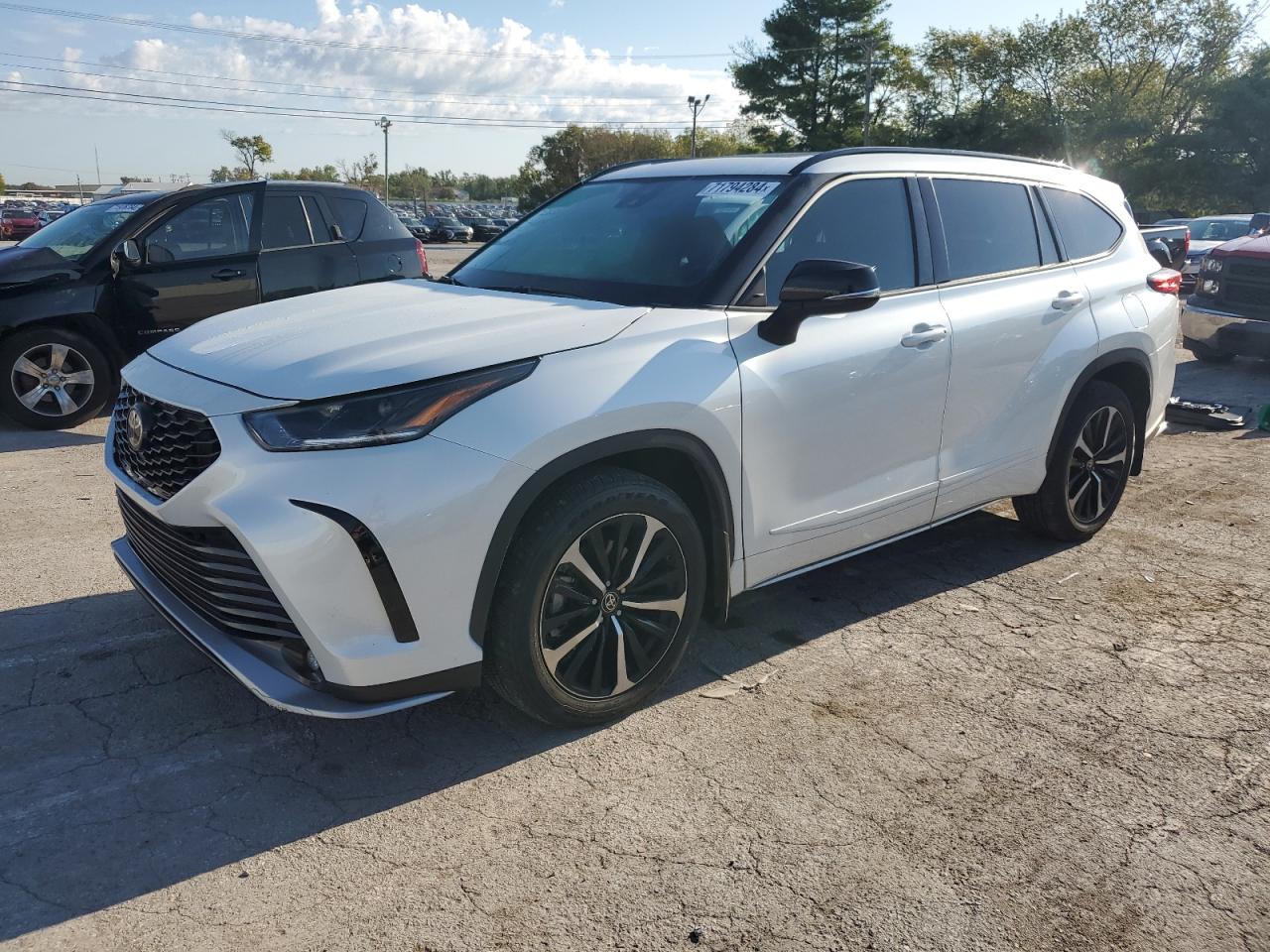 TOYOTA HIGHLANDER 2022