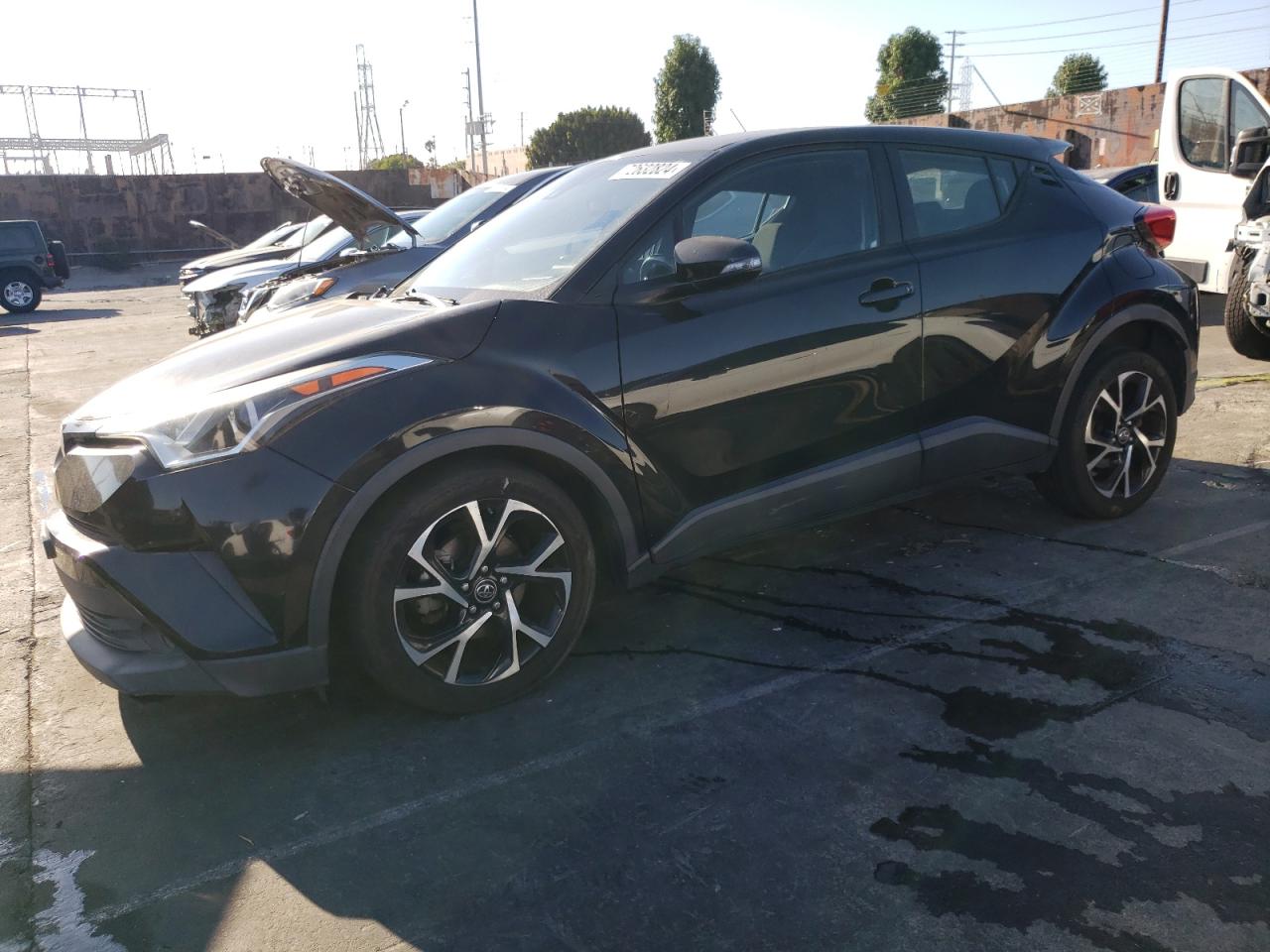 TOYOTA C-HR XLE 2018