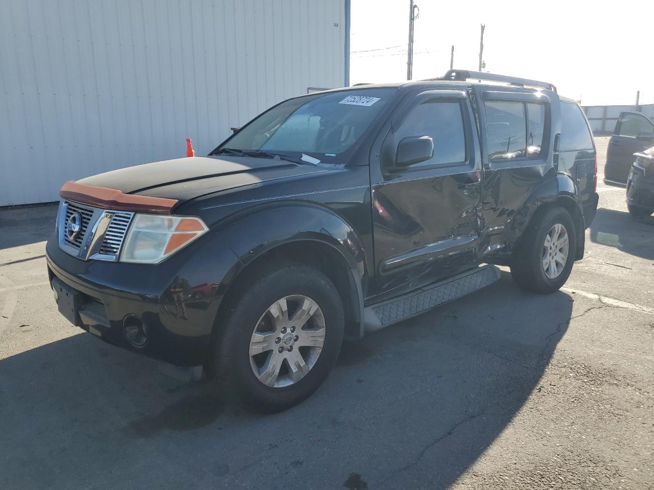 NISSAN PATHFINDER 2005
