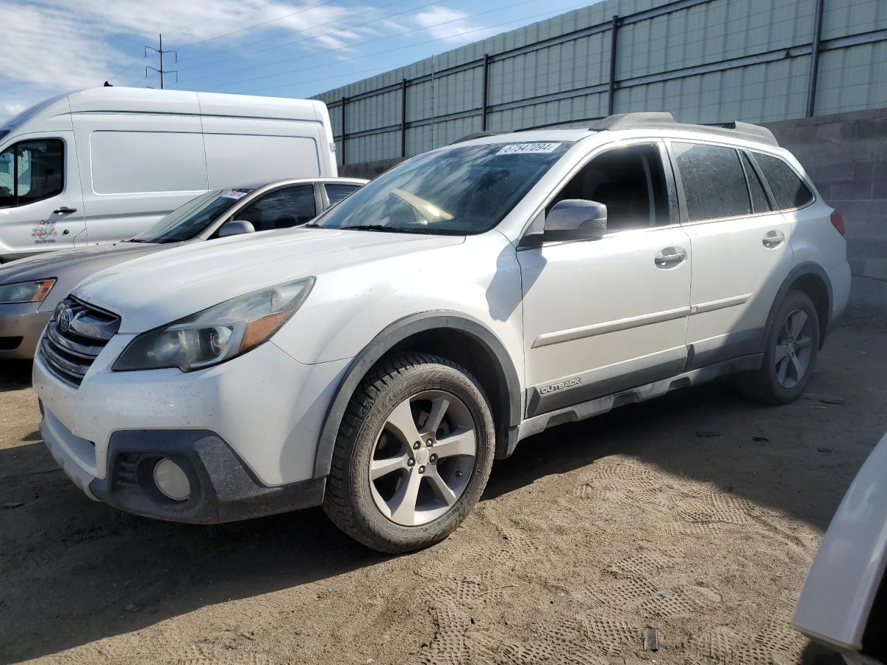 SUBARU OUTBACK 2. 2014