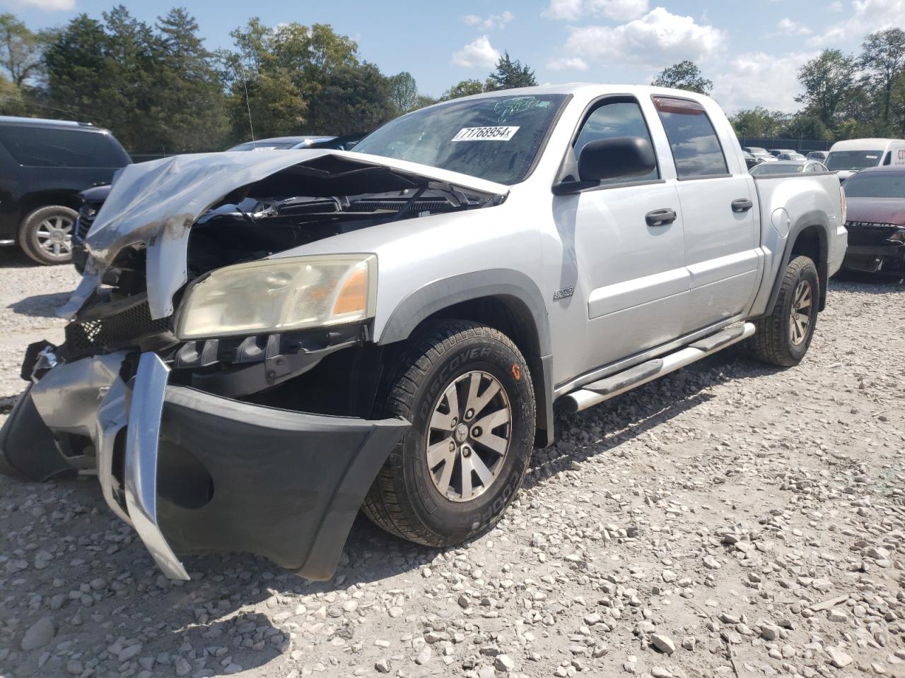 MITSUBISHI RAIDER DUR 2006