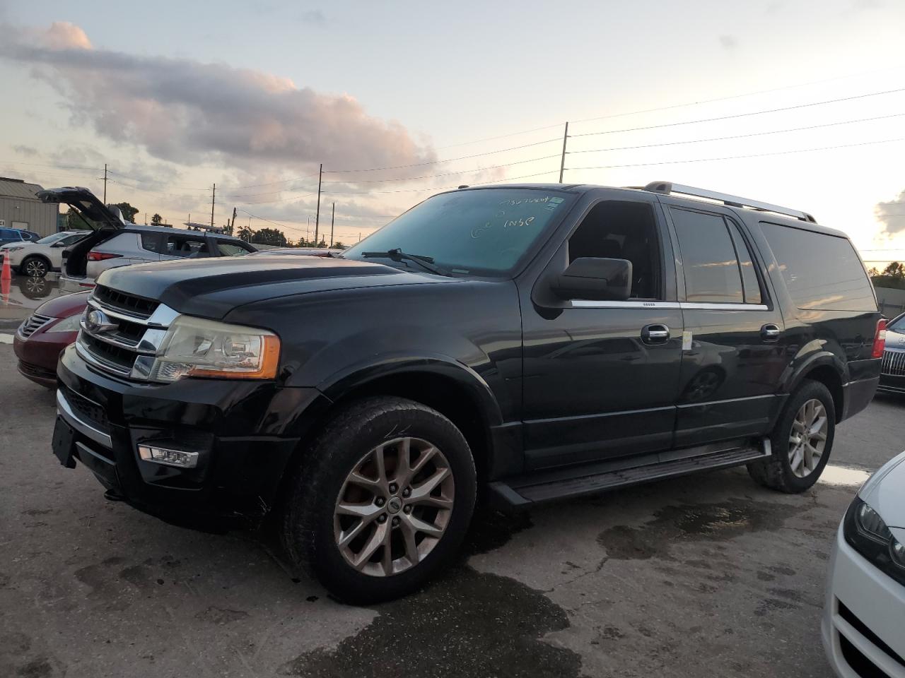 FORD EXPEDITION 2016