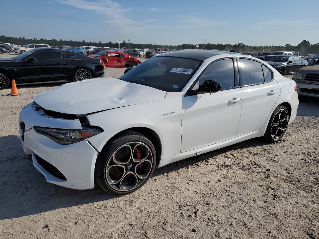 ALFA ROMEO GIULIA TI 2023