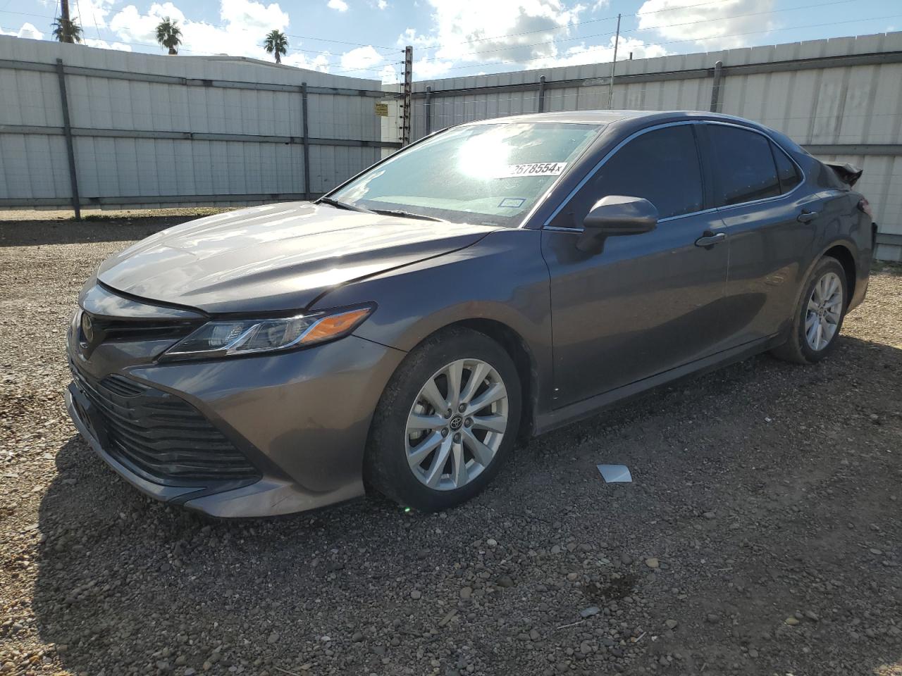 TOYOTA CAMRY LE 2020