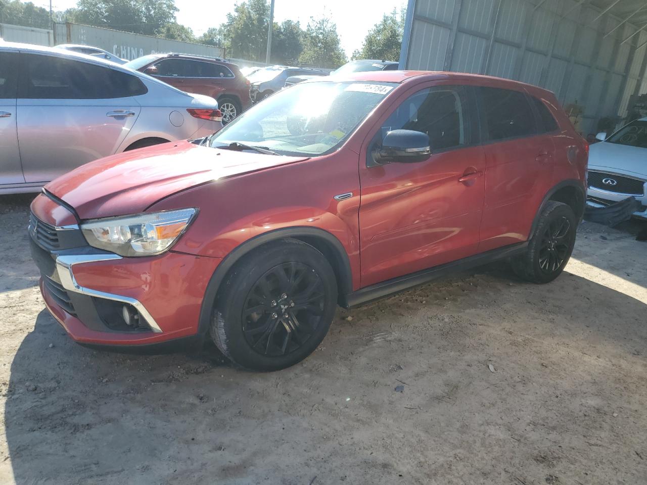 MITSUBISHI OUTLANDER 2017
