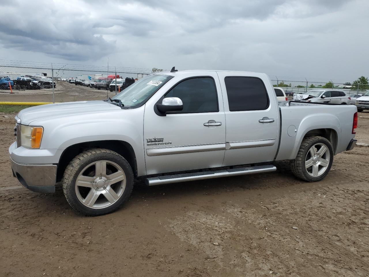GMC SIERRA C15 2012