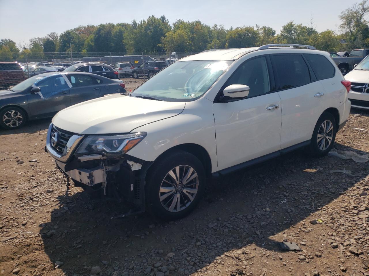 NISSAN PATHFINDER 2020