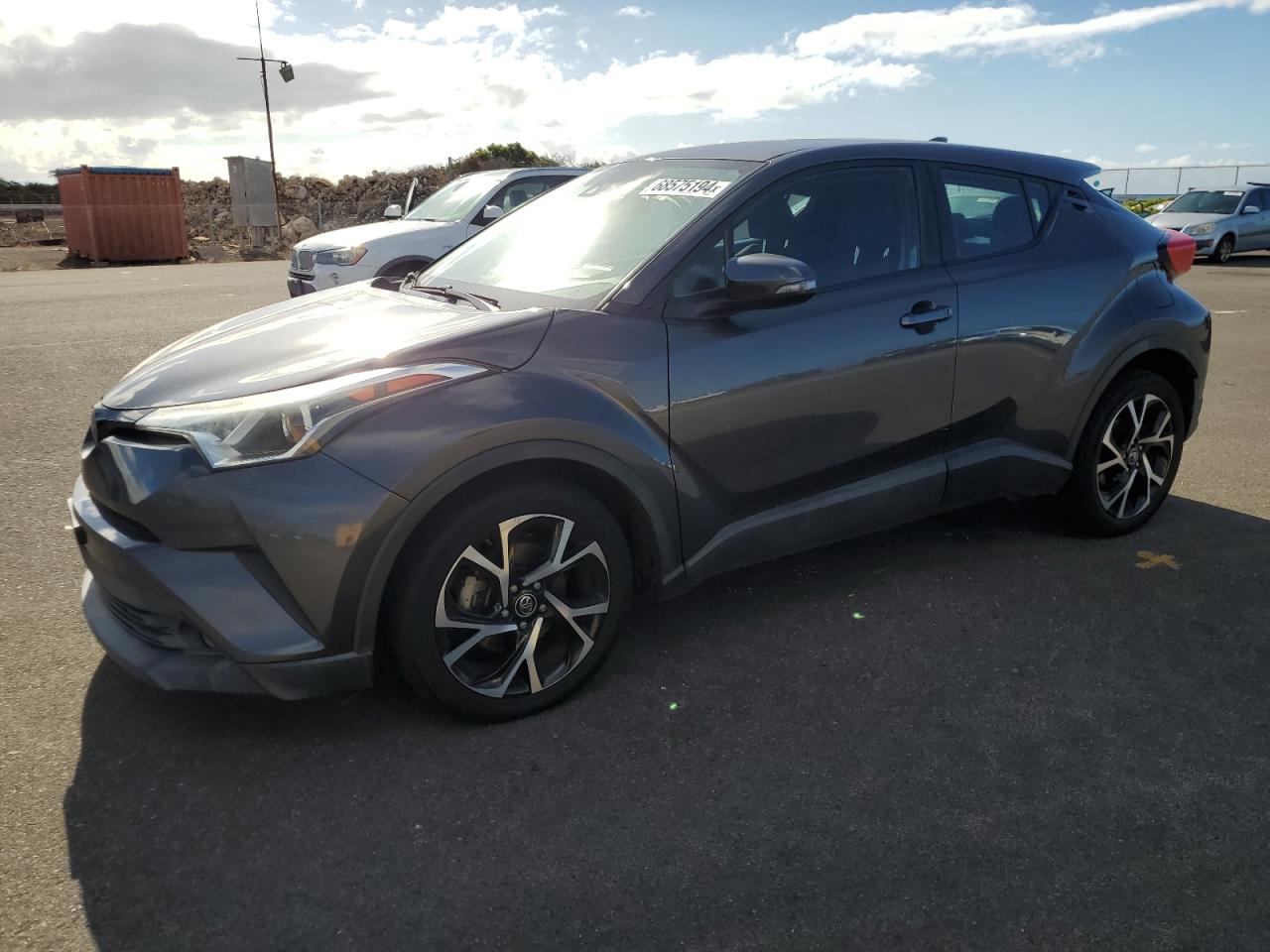 TOYOTA C-HR XLE 2018