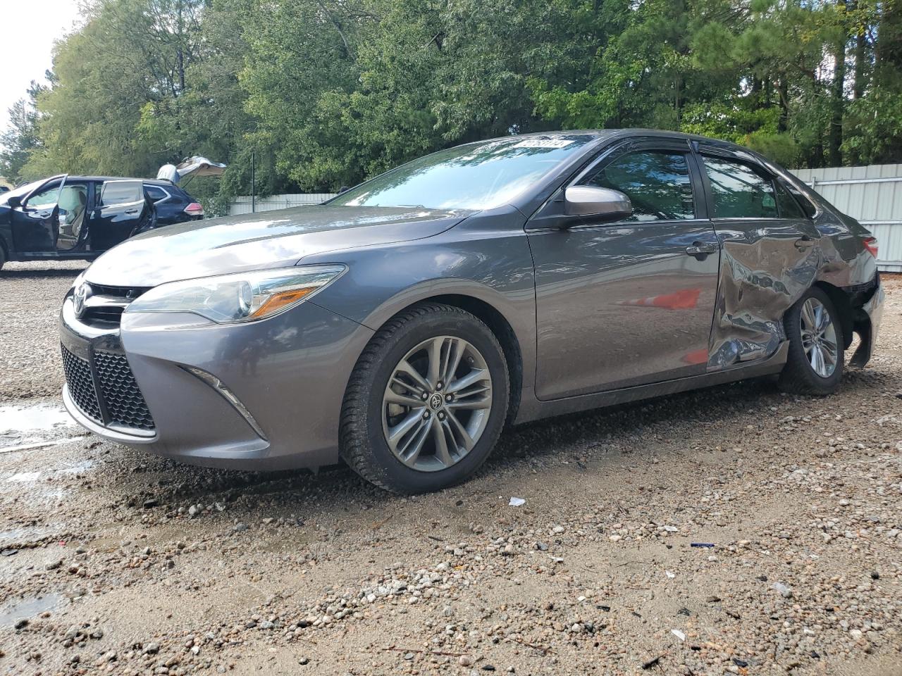 TOYOTA CAMRY LE 2016