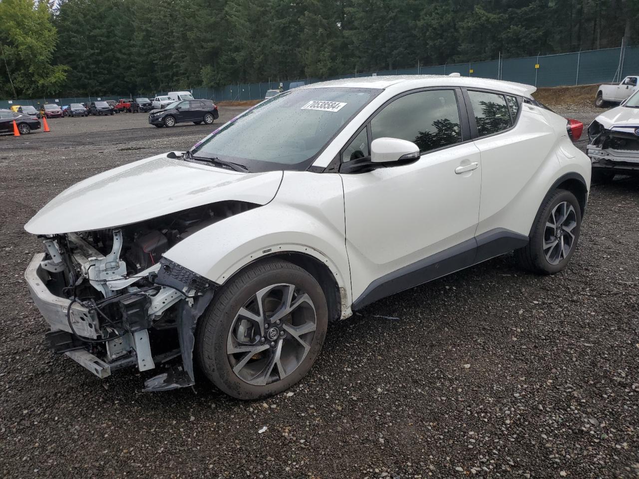 TOYOTA C-HR XLE 2019
