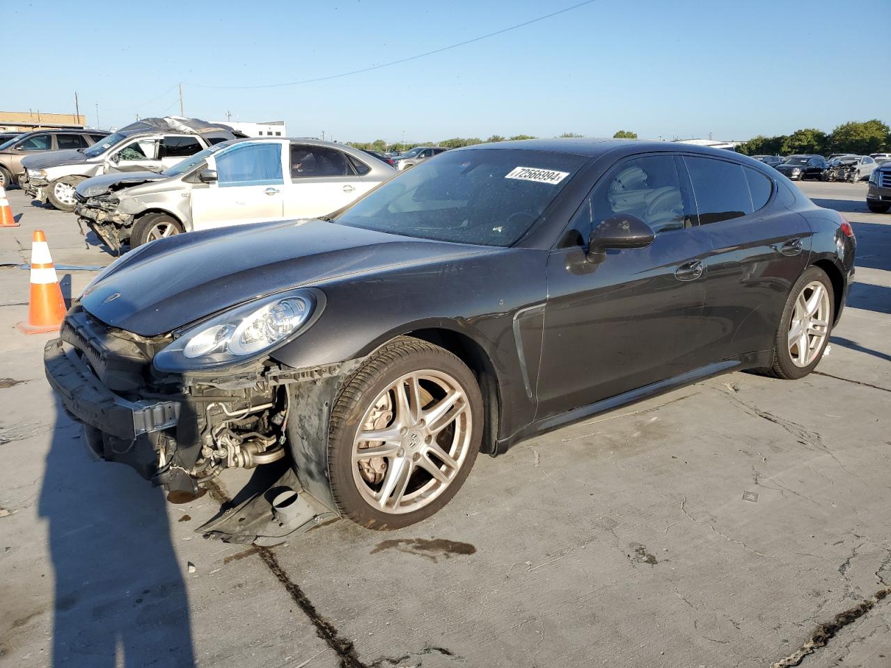 PORSCHE PANAMERA 2 2014