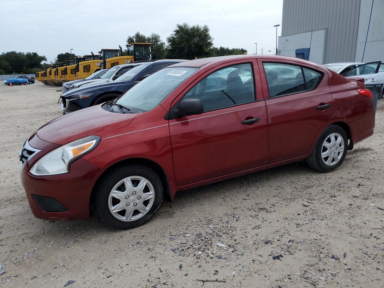 NISSAN Versa 2015
