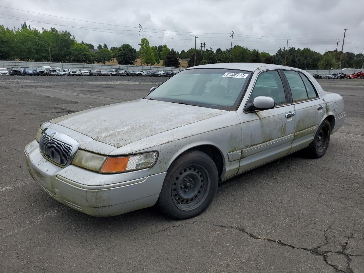 MERCURY GRAND MARQ 2000