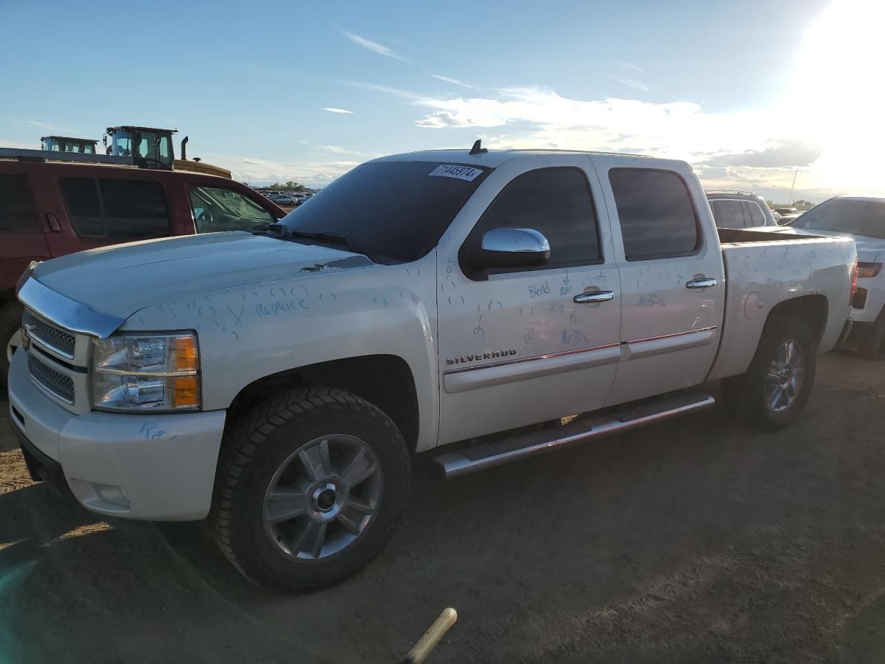 CHEVROLET SILVERADO 2013